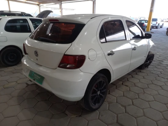 Volkswagen Gol 1.0 2010 Automático em Tijucas - Santa Catarina