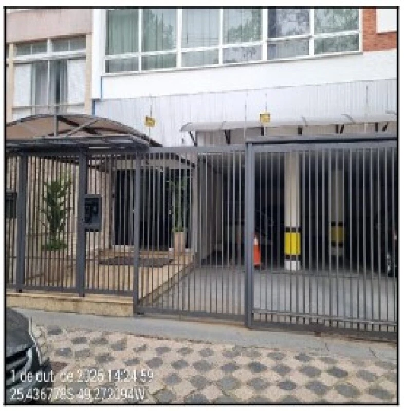 Apartamento com 3 Quartos e 1 Vaga em Curitiba/PR em Curitiba - Paraná