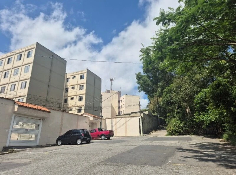 Apartamento em condomínio residencial em São Paulo