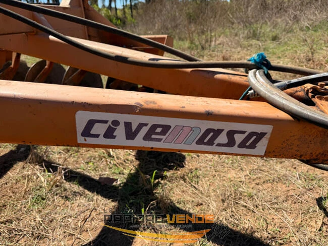 Terraciador com 18 Discos em Nova Olinda/TO em Nova Olinda - Tocantins