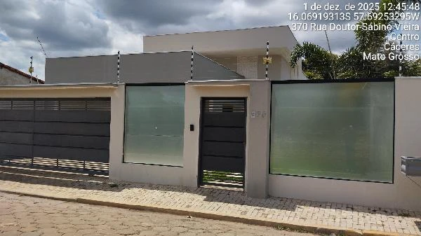 Casa com 3 Quartos em Cáceres/MT em Caceres - Mato Grosso
