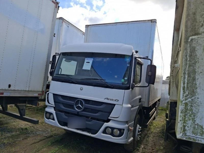 Mercedes-Benz Atego 2426 2014 Diesel Manual em Candeias - Bahia
