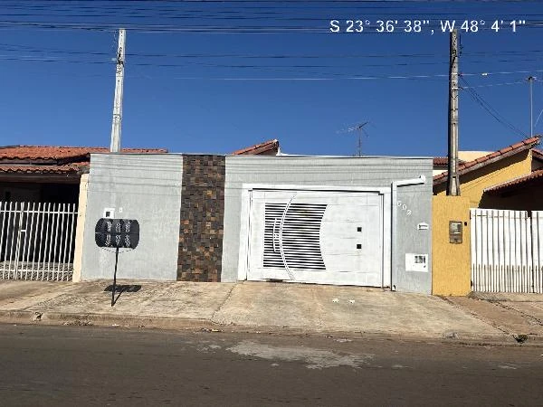 Casa com 3 Quartos em Itapetininga/SP em Itapetininga - São Paulo