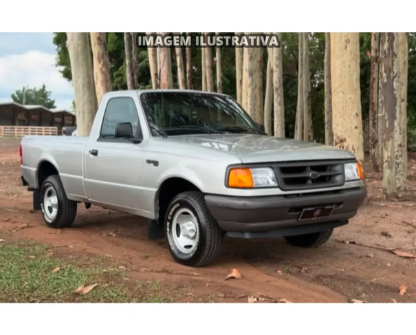 Ford Ranger XL 1995 Gasolina com GNV em Curitiba - Paraná