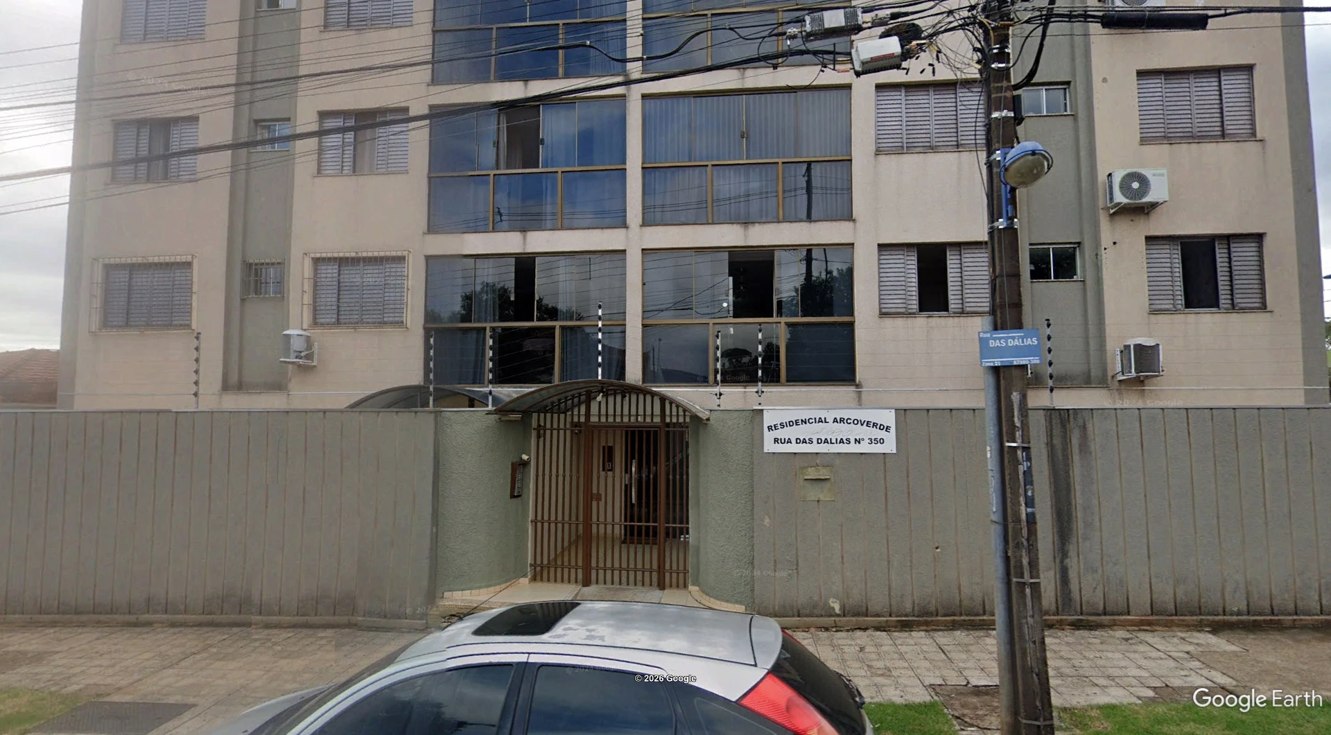 Apartamento com 3 Quartos e Suíte em Maringá/PR em Maringá - Paraná