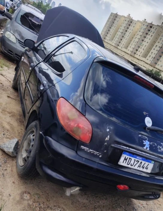 Peugeot 206 Moonli FX 2007 2008 em Camboriú