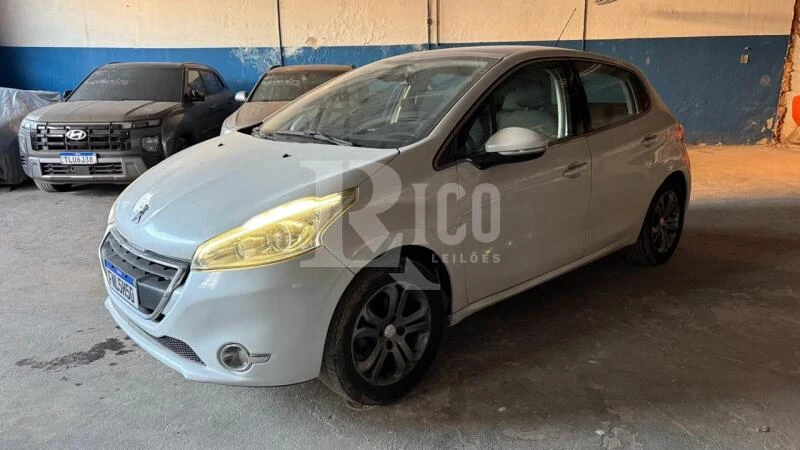 Peugeot 208 Griffe A Automático em Santo André - São Paulo