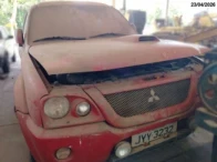 Mitsubishi L200 Sport GLS 2005/2006 4x4 Diesel em Várzea Grande - Mato Grosso