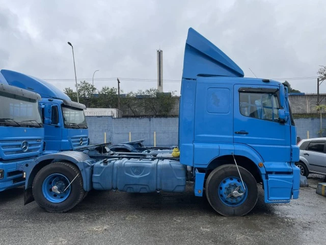Mercedes-Benz Axor 1933 S 4x2 2012 em null