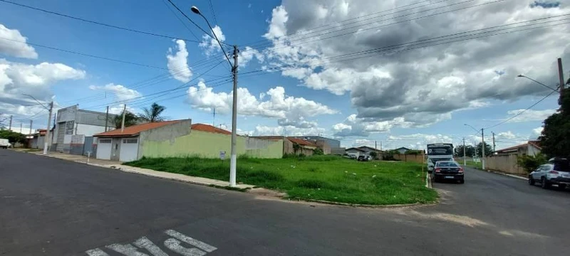 Terreno em Mineiros do Tietê/SP em Mineiros Do Tietê - São Paulo