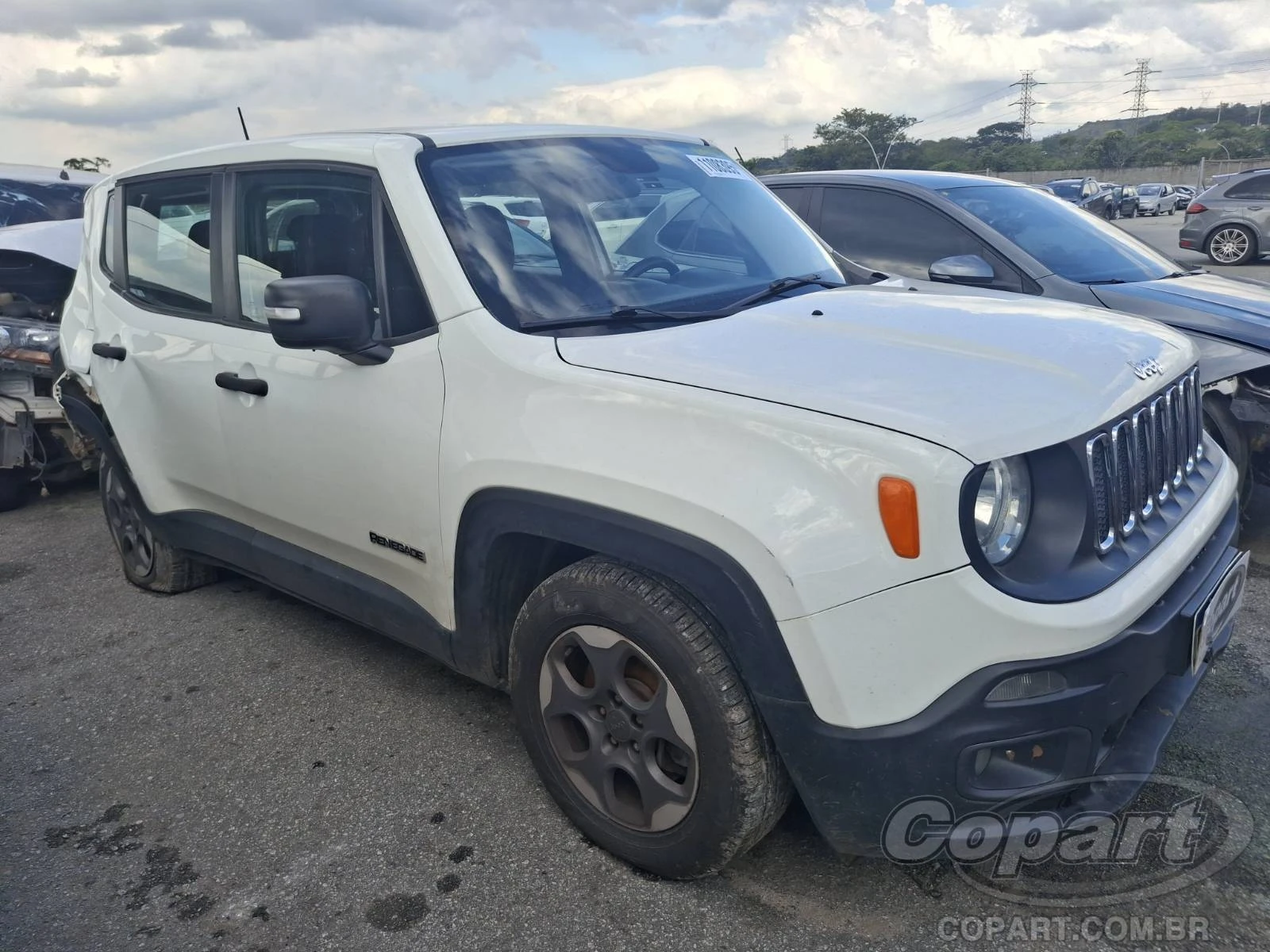 Jeep Renegade Sport 2016 1.8 16V E.TorQ em Pirapora Do Bom Jesus - São Paulo