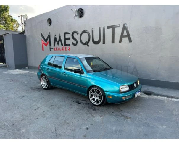 Volkswagen Golf GL 1997 2.0 Gasolina em São Paulo