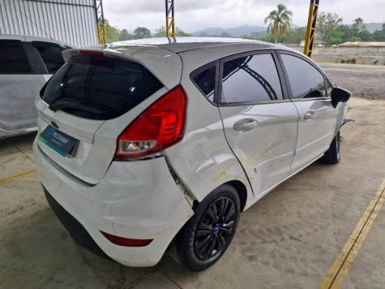 Ford Fiesta HA 1.5L S 2015 em Suzano - São Paulo