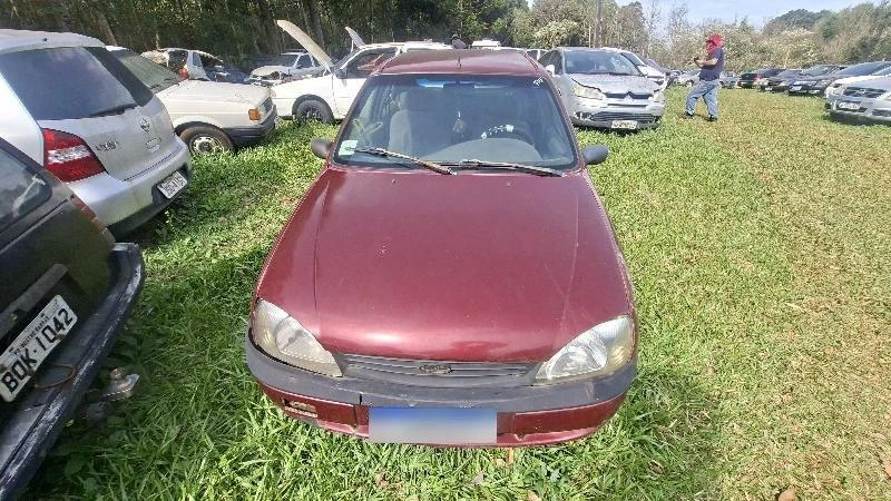 Ford Fiesta GL 2000 em São Miguel Do Oeste - Santa Catarina