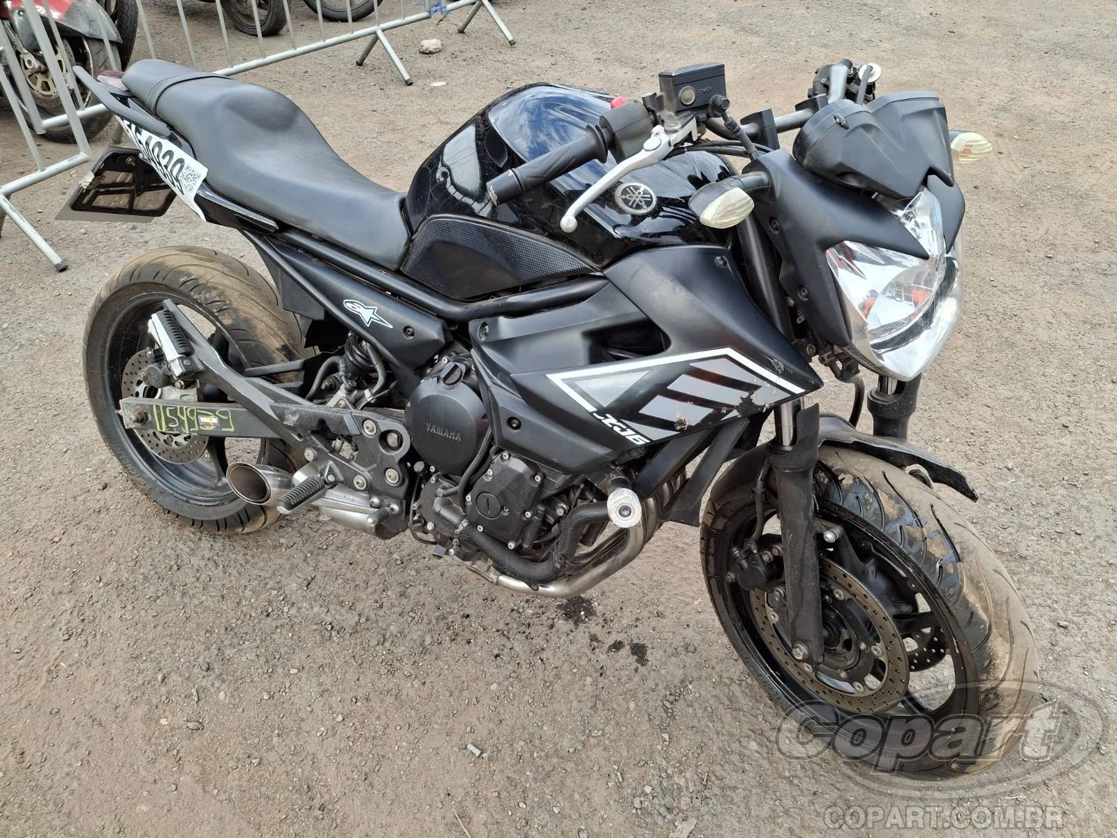 Yamaha XJ6 2013 600cc Gasolina Manual em Aparecida De Goiânia - Goiás