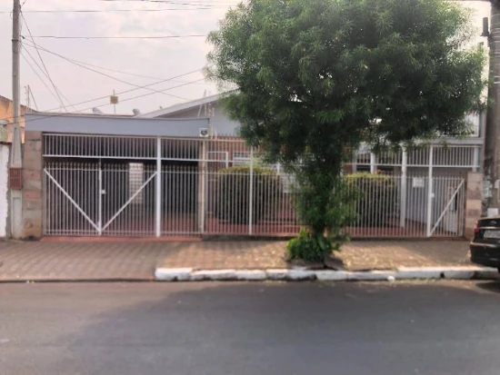 Casa em Ribeirão Preto/SP em Ribeirão Preto - São Paulo
