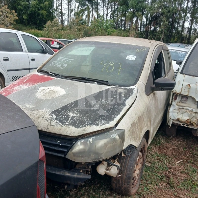Volkswagen SpaceFox SpaceFox com motor faltando peças em Mogi Das Cruzes - São Paulo