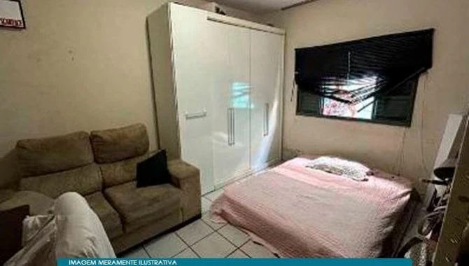 Casa com 64m² em terreno de 162m² em Jundiaí/SP em Jundiaí - São Paulo