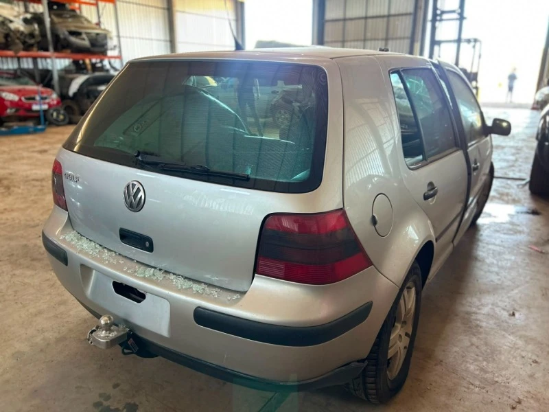 Volkswagen Golf 2003 Sucata em Xaxim - Santa Catarina
