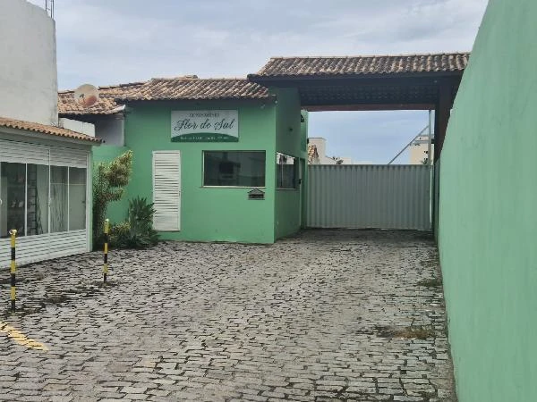 Casa com 3 Quartos em São Pedro da Aldeia/RJ em Sao Pedro Da Aldeia - Rio de Janeiro