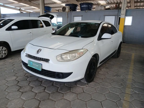 Renault Fluence EXP 16 2012/2013 Manual em Tijucas - Santa Catarina