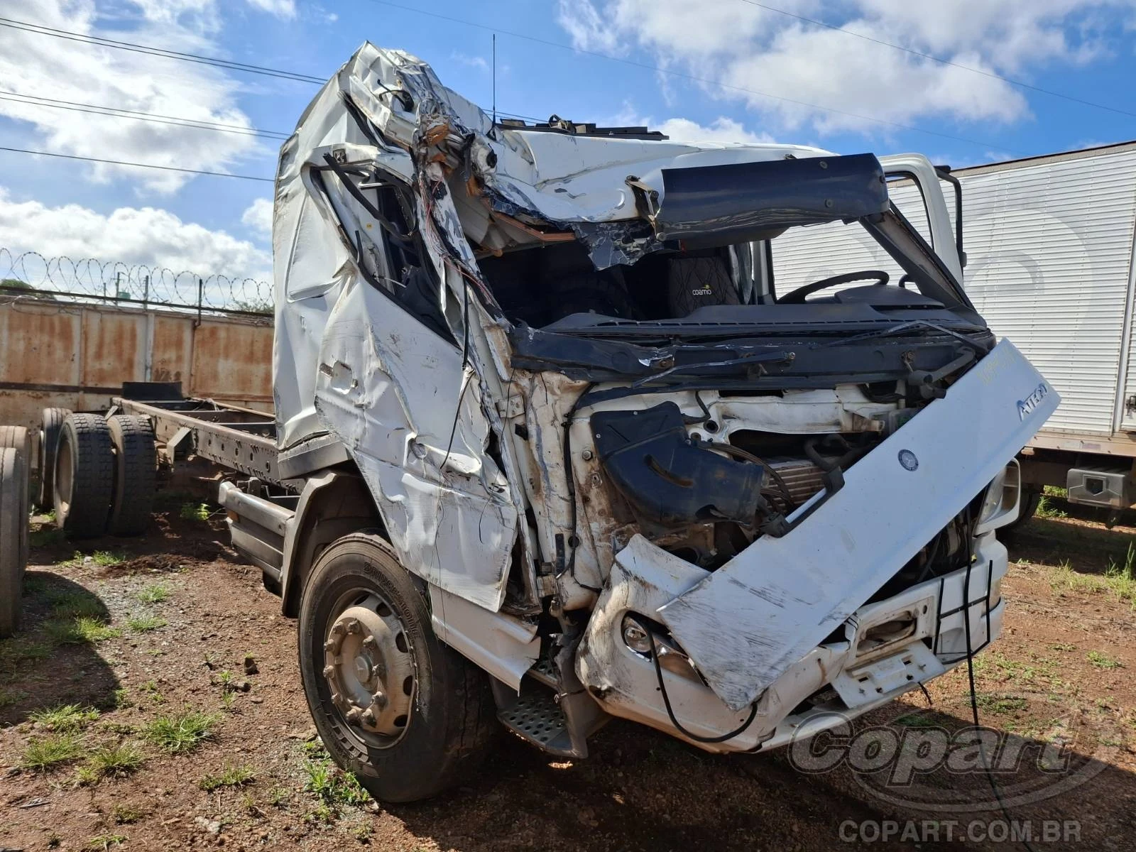 Mercedes-Benz Atego Atego 2425 2012 Diesel em Aparecida De Goiânia - Goiás