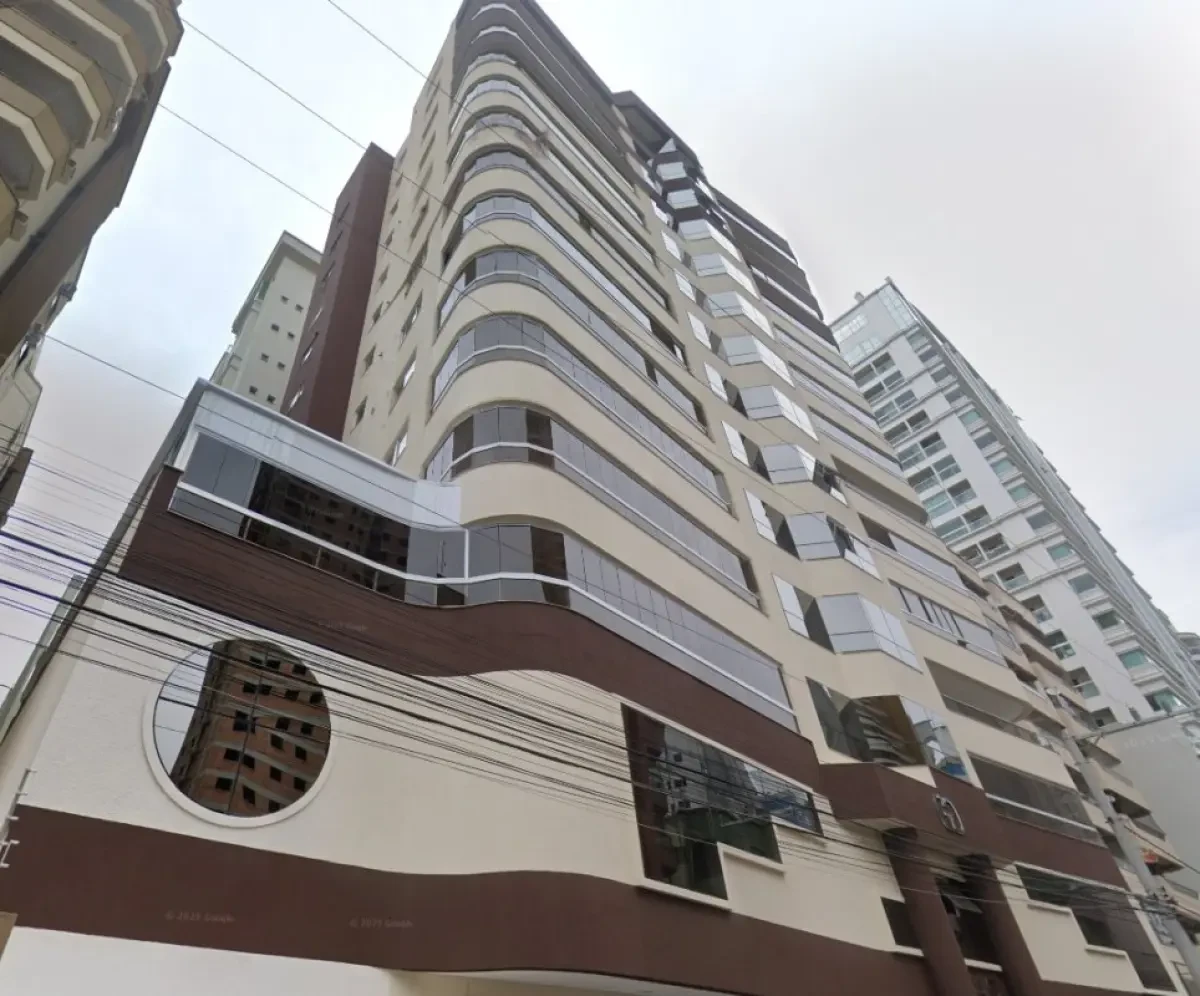 Vaga de Garagem dupla nº 15 no Edifício RESIDENCIAL KANDINSKY em Itapema/SC em Itapema - Santa Catarina