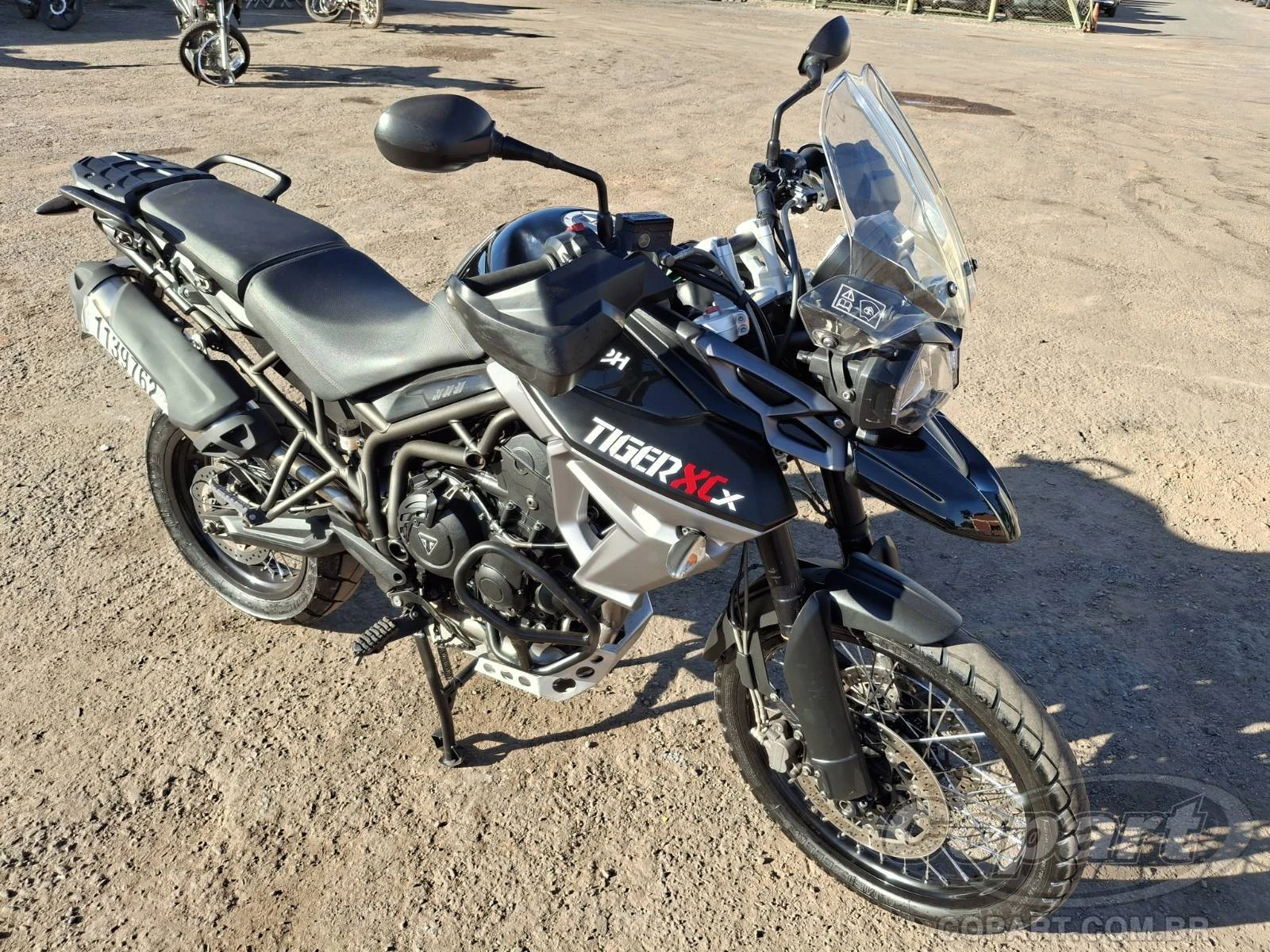 Triumph Tiger 800 XCx 2017 800cc Gasolina em Aparecida De Goiânia - Goiás