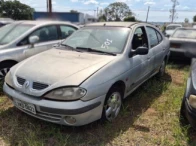 Renault Megane RXE 2.0 2001 em Franca - São Paulo