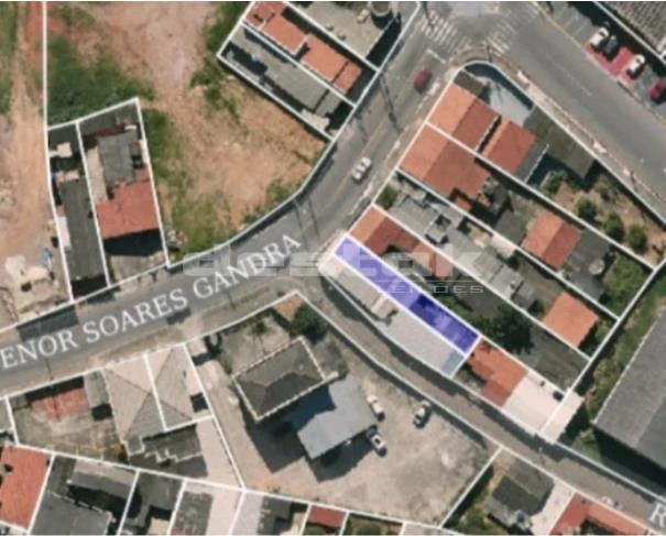 Terreno com casa em Jundiaí/SP em Jundiaí - São Paulo