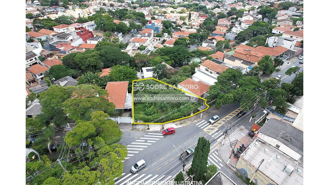 Terreno em Vila Romana, São Paulo/SP em São Paulo
