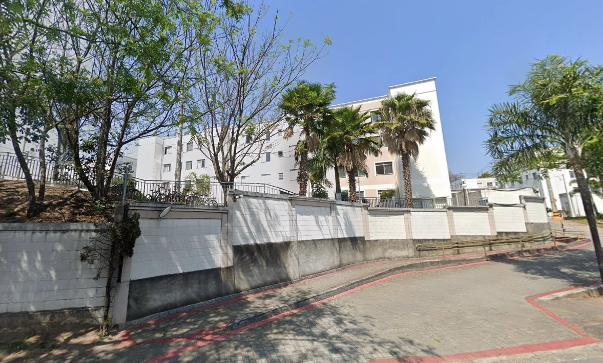 Apartamento com 2 Quartos em Pindamonhangaba/SP em Pindamonhangaba - São Paulo