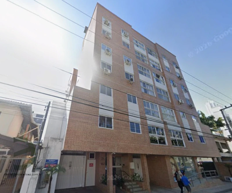 Apartamento com fração ideal de 2,533% em Balneário Camboriú/SC em Balneário Camboriú - Santa Catarina