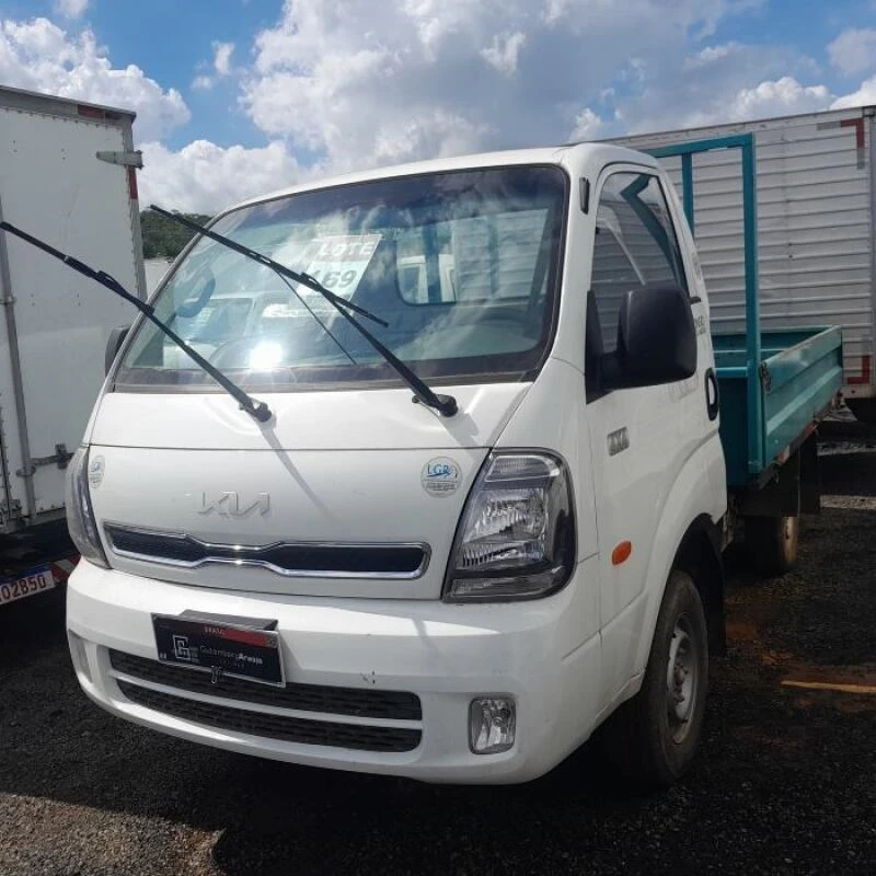 Kia Uk2500 UK2500 2024/2025 4x4 Aberta em Candeias - Bahia