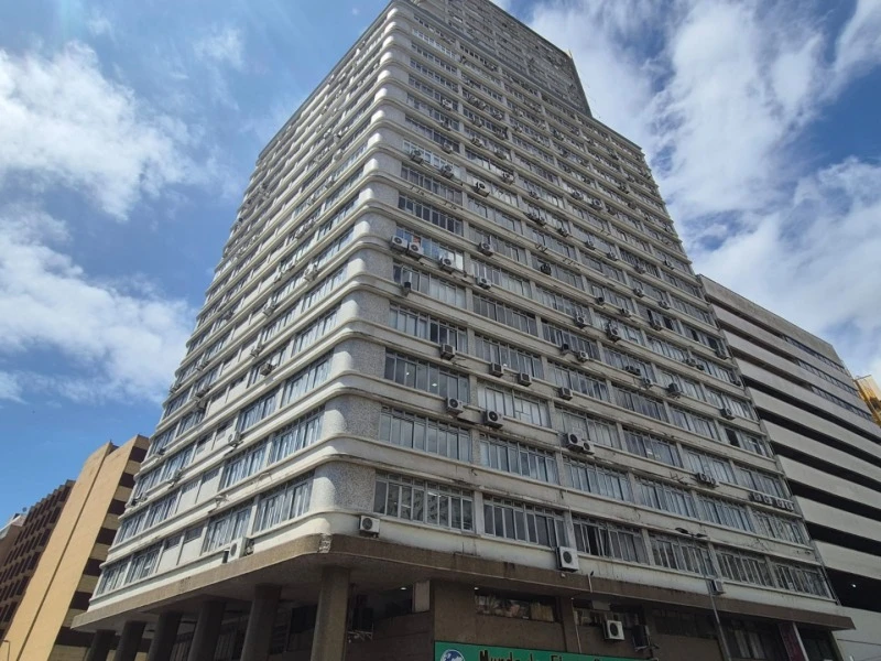 Sala Comercial no Edifício Coliseu em Porto Alegre/RS em Porto Alegre - Rio Grande do Sul