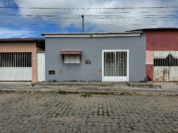 Casa de 77m² com 2 Quartos no Centro em Tenente Laurentino Cruz - Rio Grande do Norte
