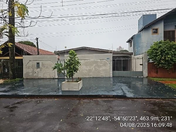 Casa de 81m² privativos e 360m² de terreno em Dourados - Mato Grosso do Sul