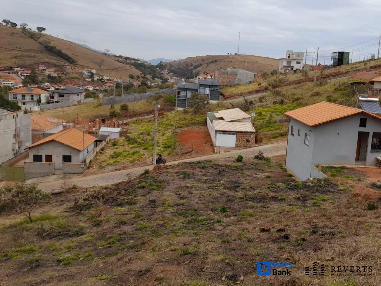 Terreno no Cond. Residencial Terras Altas em Pouso Alto/MG em Pouso Alto - Minas Gerais