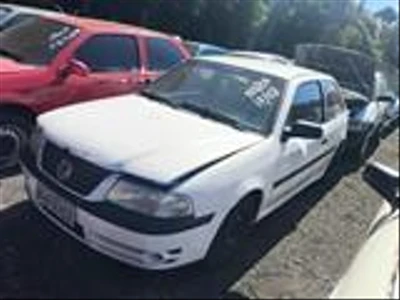 Volkswagen Gol Gol 10 2004/2005 Branco em Araucária - Paraná