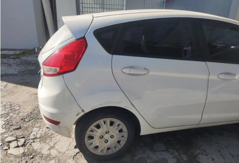Ford Fiesta HA 1.5L S 2013 2014 em Palhoça - Santa Catarina