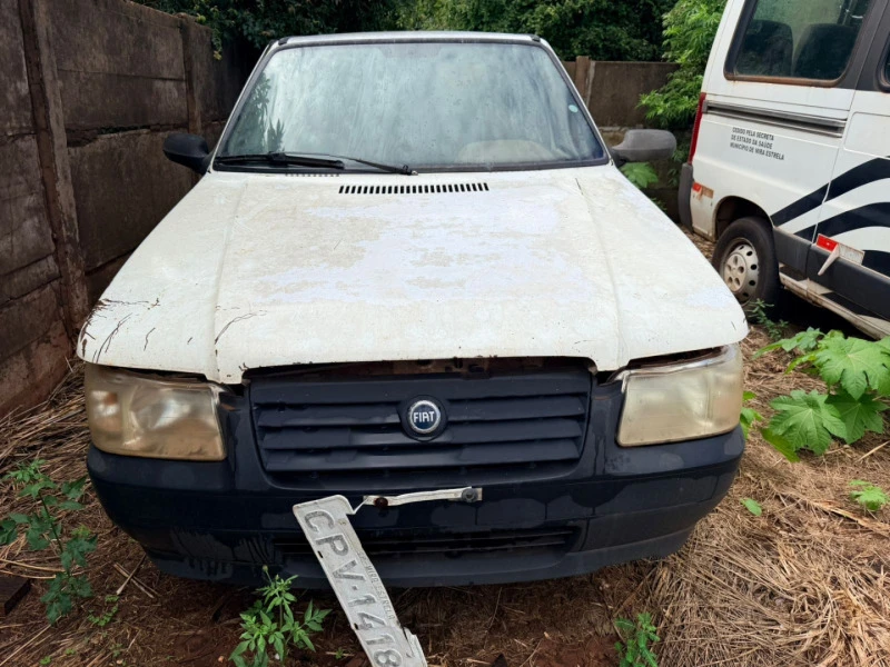 Fiat Uno Mille Fire 2006 Branca Automático? em Votuporanga - São Paulo