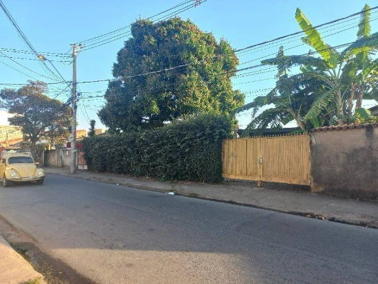 Casa com 1ª praça em Sorocaba/SP em Sorocaba - São Paulo