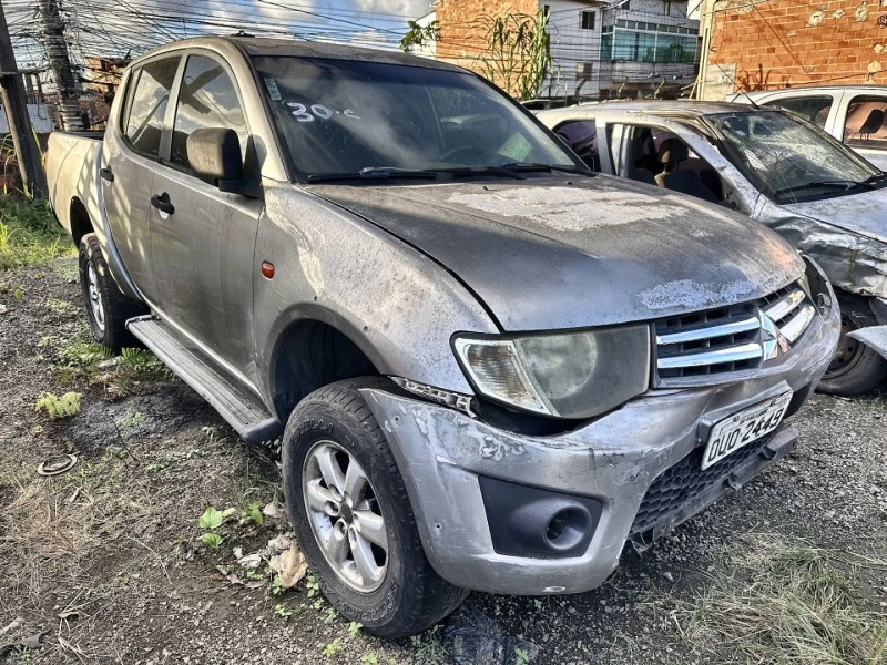 Mitsubishi L200 L200 Triton 3.2 Diesel 4x4 em Salvador - Bahia