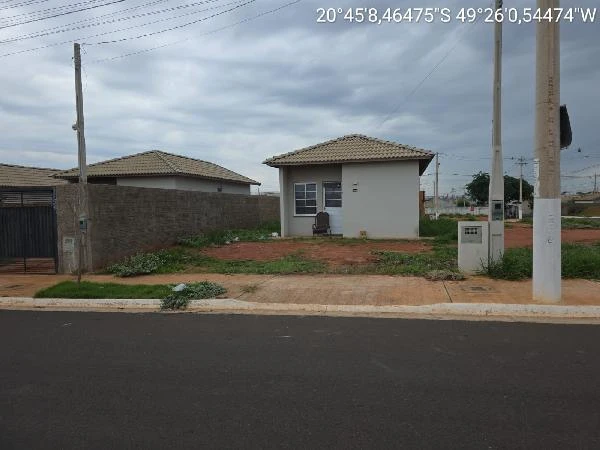Casa com 2 Quartos em São José do Rio Preto/SP em Sao Jose Do Rio Preto - São Paulo