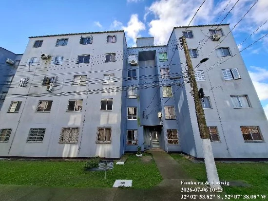 Apartamento com 2 Quartos em Rio Grande/RS em Rio Grande - Rio Grande do Sul