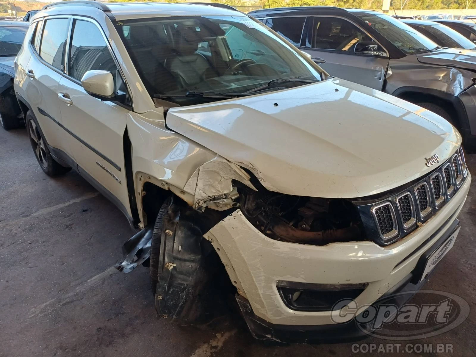 Jeep Compass Longitude 2018 2.0 Tigershark em Pirapora Do Bom Jesus - São Paulo