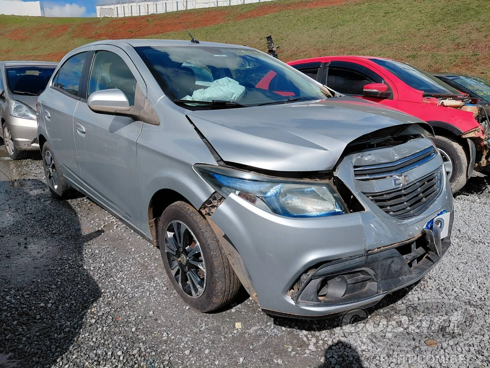 Chevrolet Onix LTZ 2013 1.4 SPE em Itaquaquecetuba - São Paulo