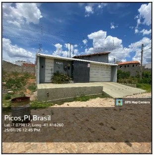 Terreno com 300m² em Montevideu, Picos/PI em Picos - Piauí