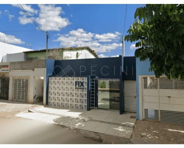 Prédio Comercial em Barreiras/BA em Barreiras - Bahia