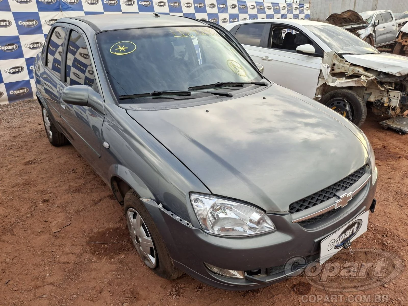 Chevrolet Classic Classic 2014 1.0 FlexPower Automático em Cuiabá - Mato Grosso